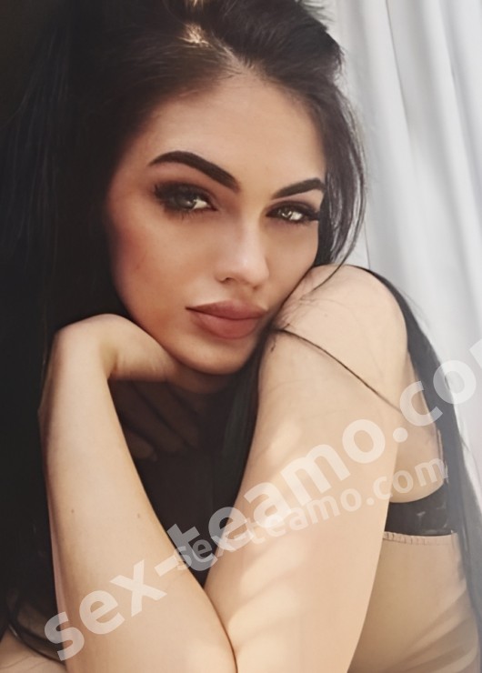 Индивидуалка Арина, доступна для личного знакомства от 2000 руб