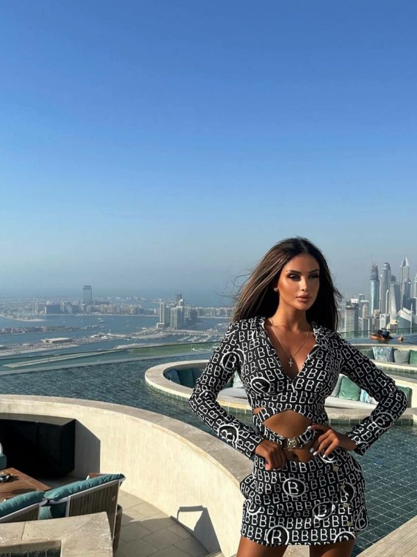 Дина из Реутова